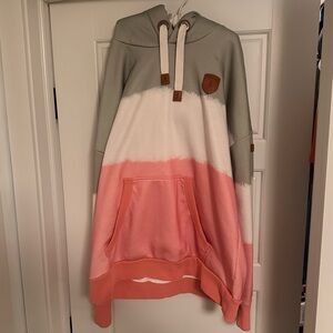 Wanakome Pink and Green Hoodie Sweater